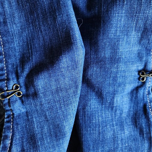 CHICO'S DENIM JACKET Size 2 (L/XL) - Picture 9 of 10